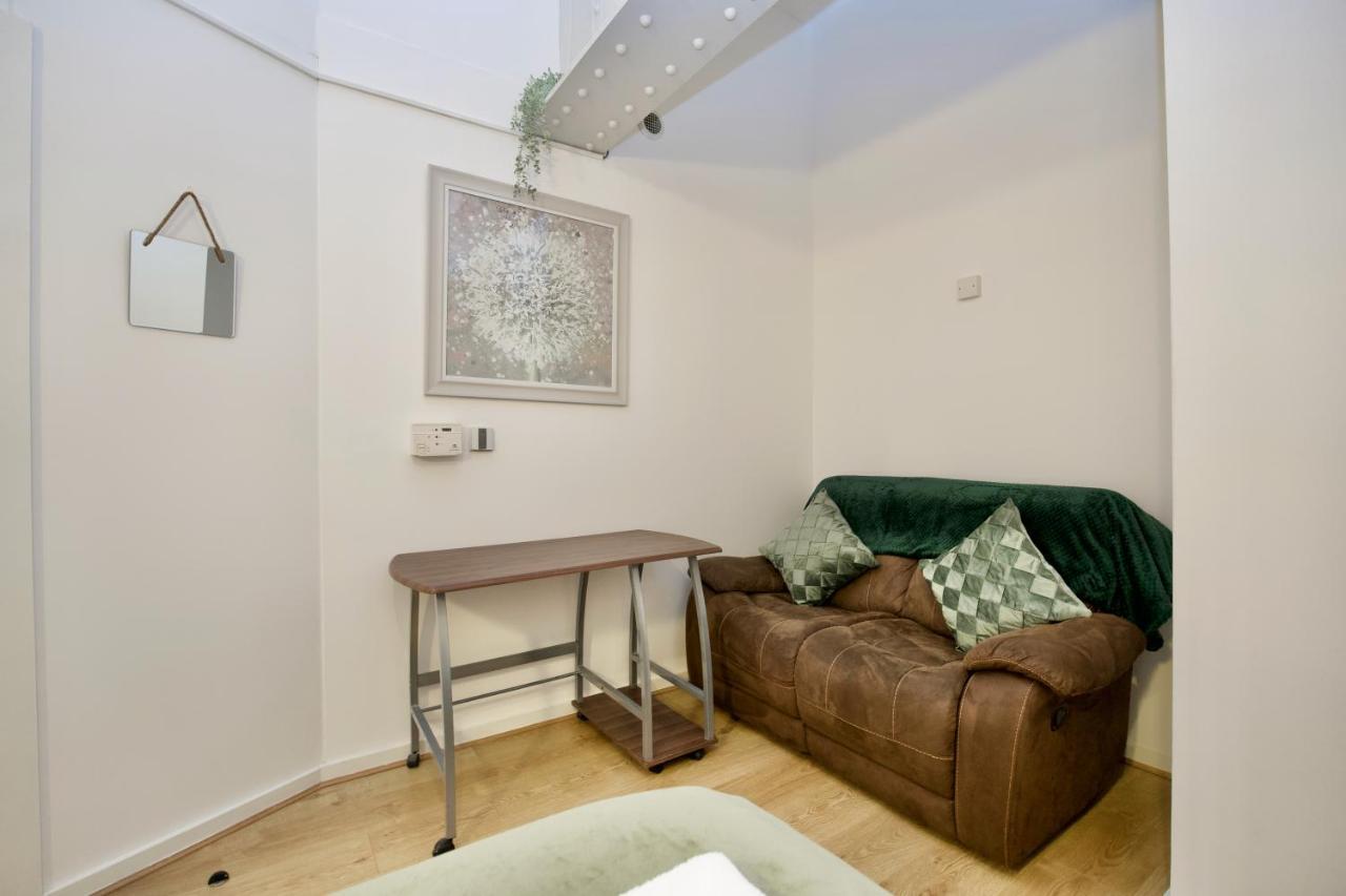 City Loft Apartment Coventry Bagian luar foto