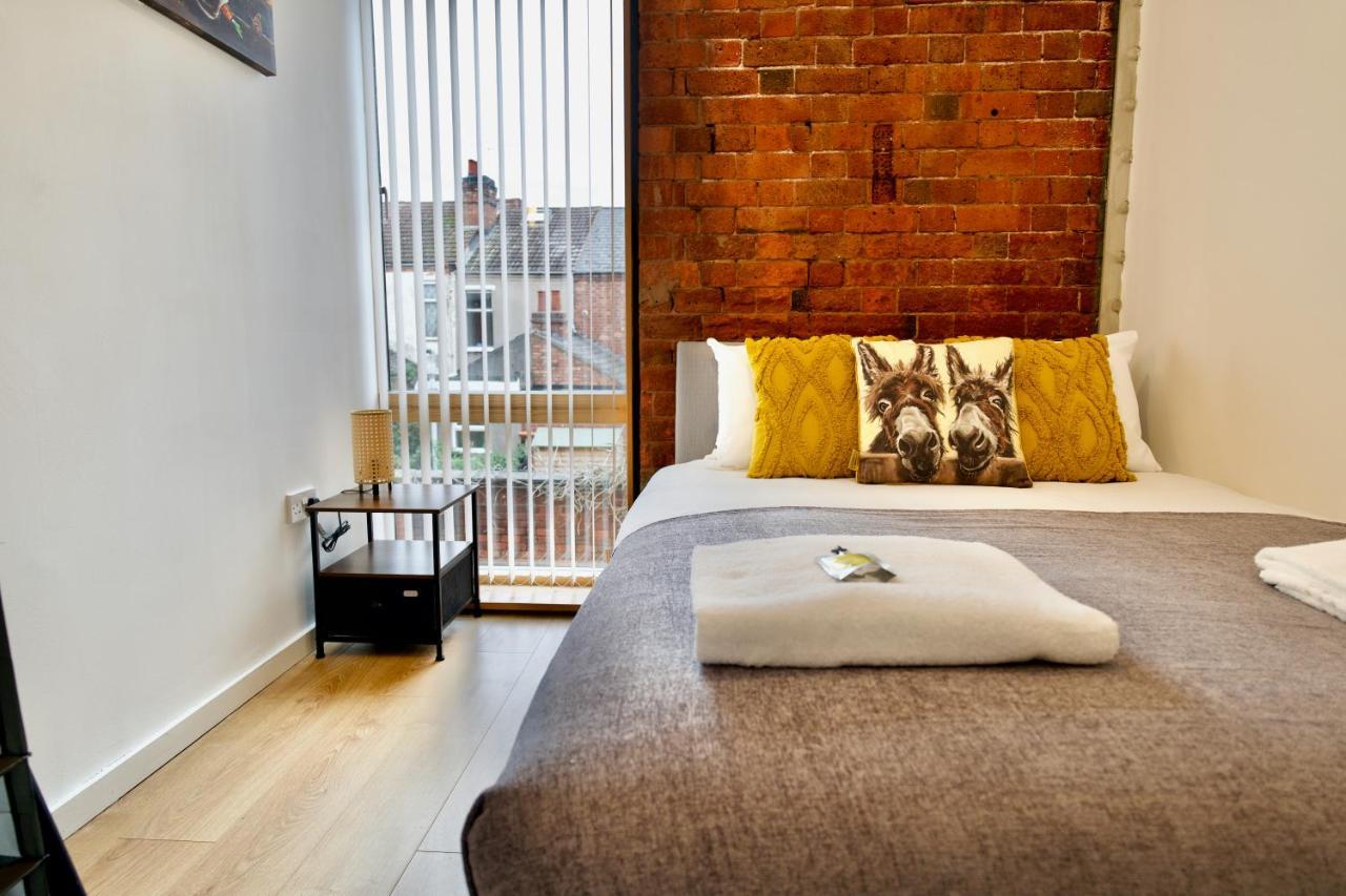 City Loft Apartment Coventry Bagian luar foto